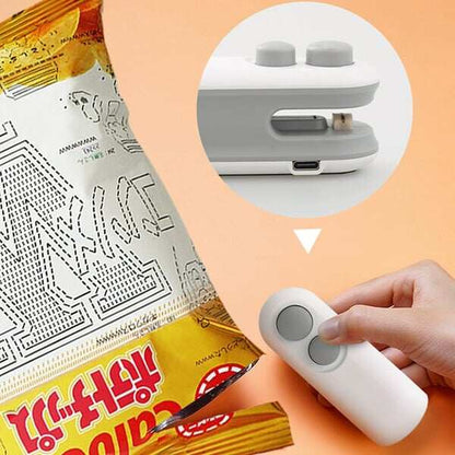 🛒✨A sealing machine marvel! One clamp seals everything, with built-in cutting and magnetic closure. A foodie's savior!🎯Limited-time offer!