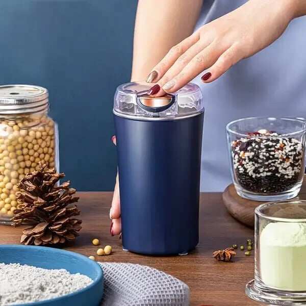 🧄🍖 Free your hands! Portable electric grinder ⚡️ A must-have kitchen gadget 💰 Limited-time flash sale!